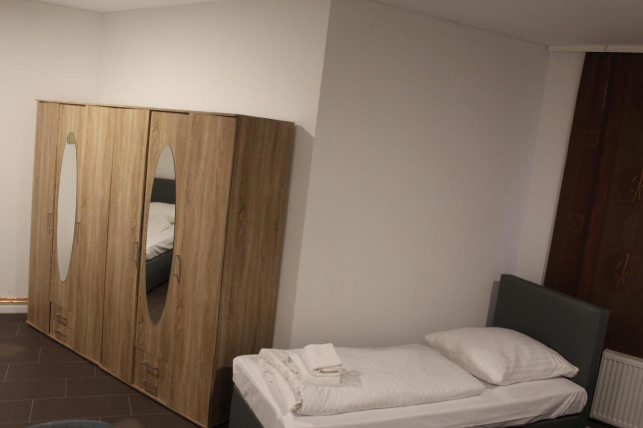 David'S Hostel Гистхахт Екстериор снимка