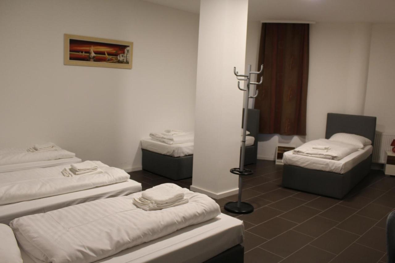 David'S Hostel Гистхахт Екстериор снимка