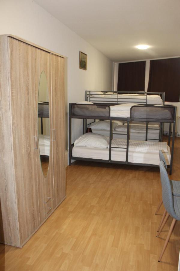 David'S Hostel Гистхахт Екстериор снимка