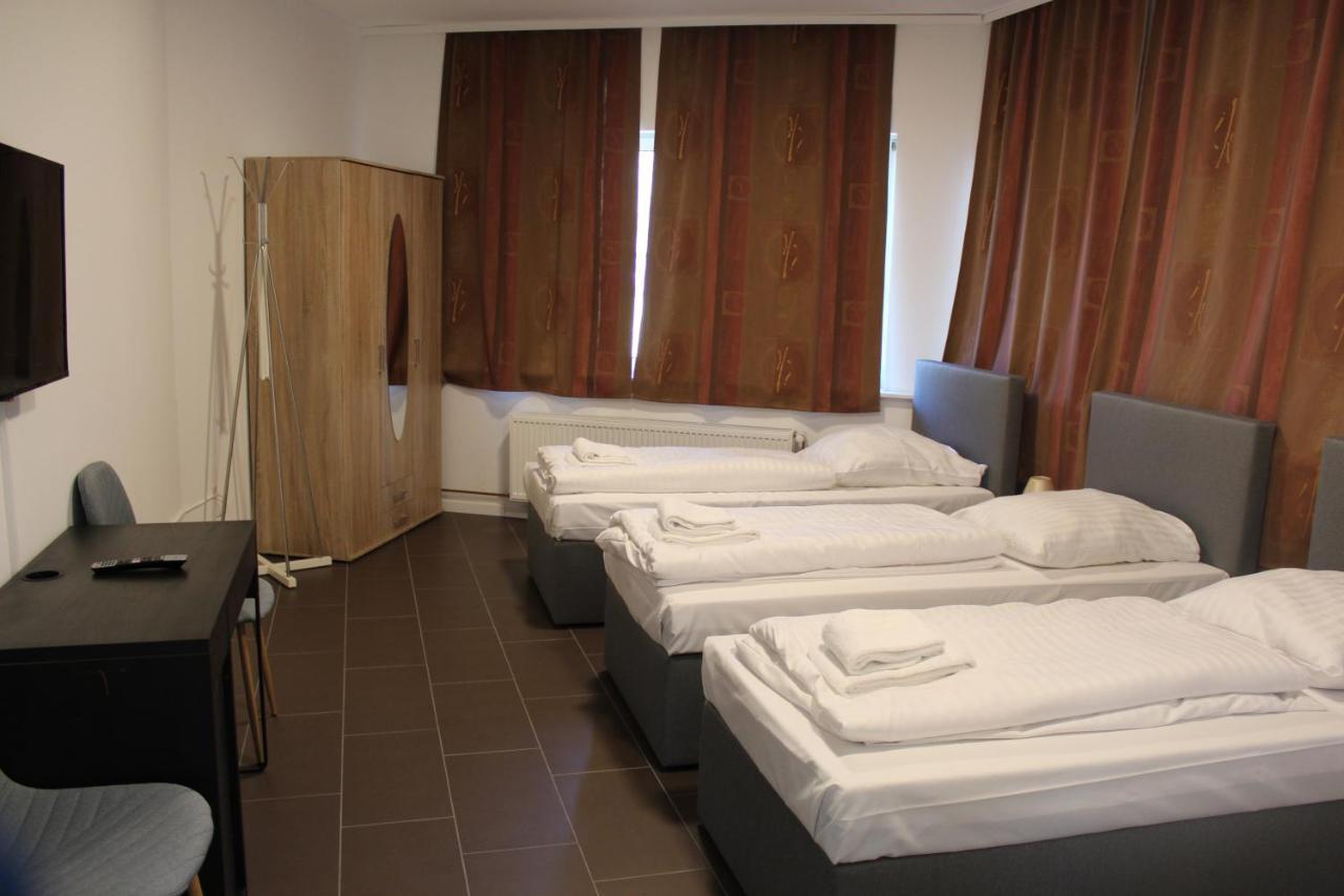 David'S Hostel Гистхахт Екстериор снимка