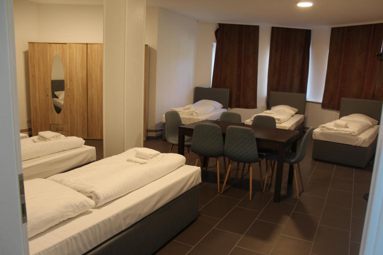 David'S Hostel Гистхахт Екстериор снимка